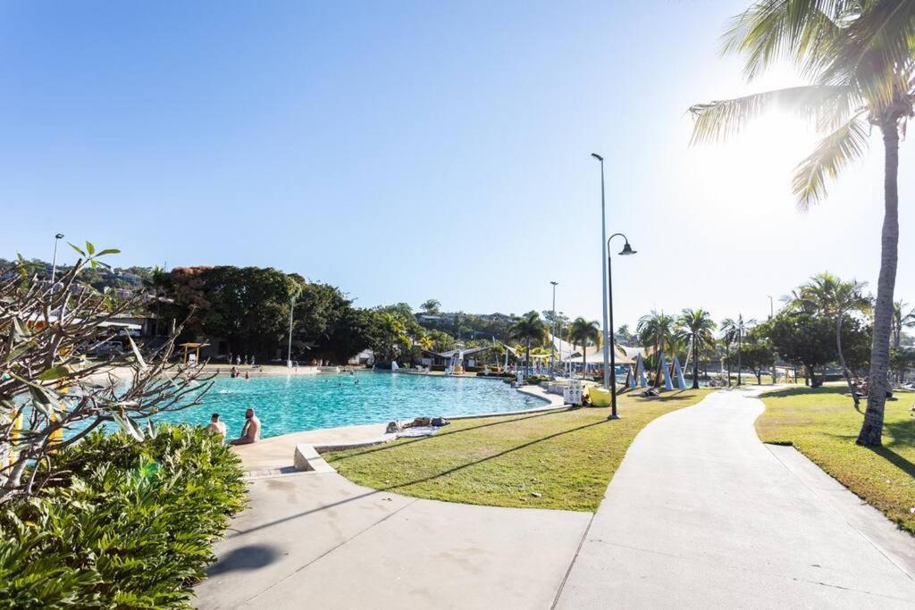 Ocean View 33A Studio Pool Ocean View Wifi Airlie Beach Exteriör bild