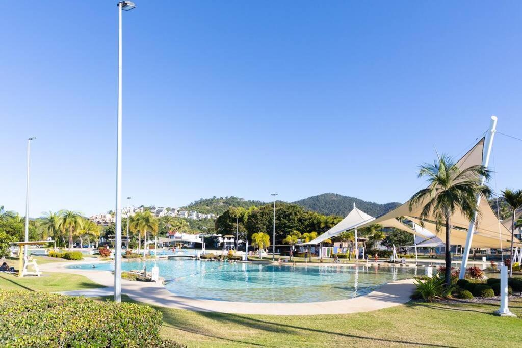 Ocean View 33A Studio Pool Ocean View Wifi Airlie Beach Exteriör bild